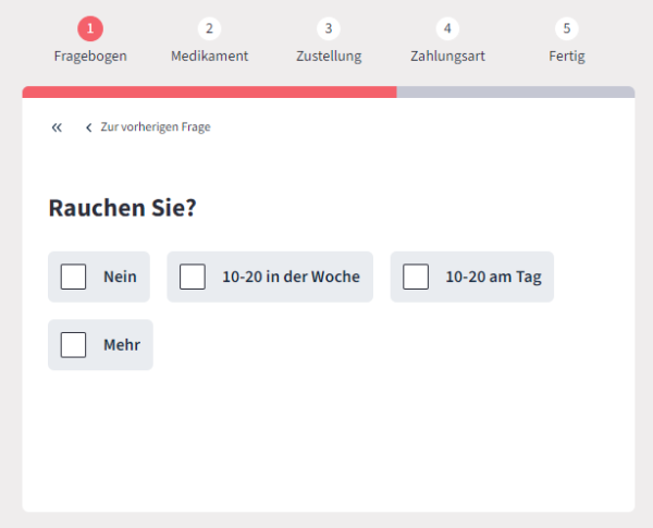 Medizinischer Fragebogen mit Befragung zum Rauchverhalten.